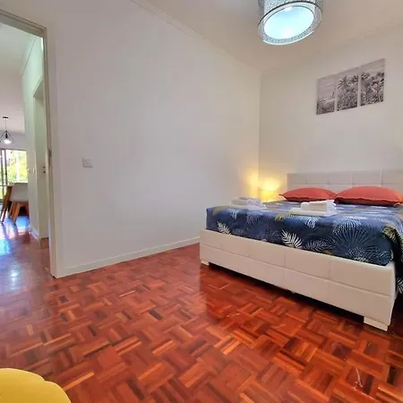 Junto Ao Mar - T1 Apartment Santa Cruz (Madeira)